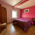 Corti-pierros Tatil Evi Houyet