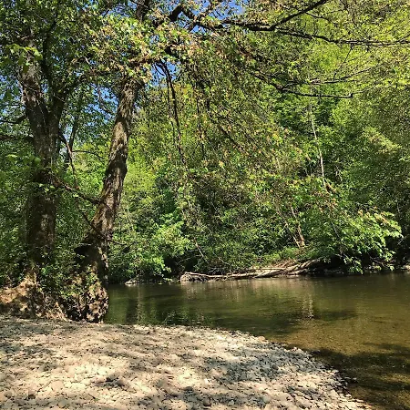 Casa de Férias Corti-pierros Houyet